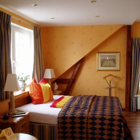 Romantische 4* Kropp